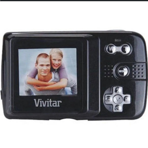Vivitar ViviCam 7.1 Megapixel Compact Camera - Picture 2 of 14